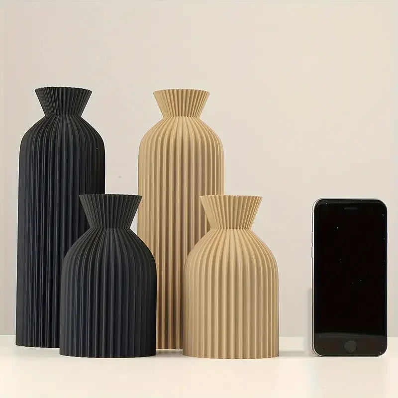 Elegant Black Plastic Vase™️