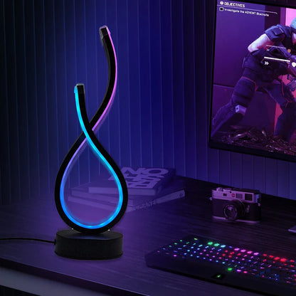 Lampada da scrivania a LED moderna con alimentazione USB™️