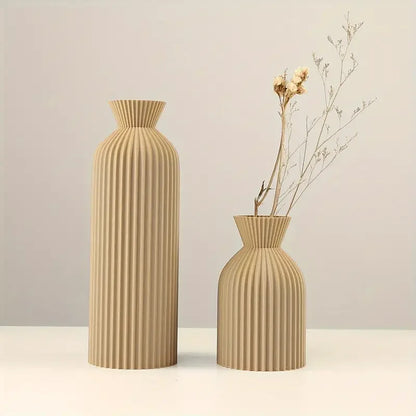 Elegant Black Plastic Vase™️